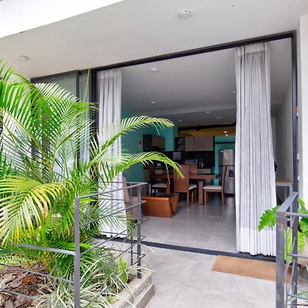 Moonshine Boutique Hostal Cali Zewnętrze zdjęcie
