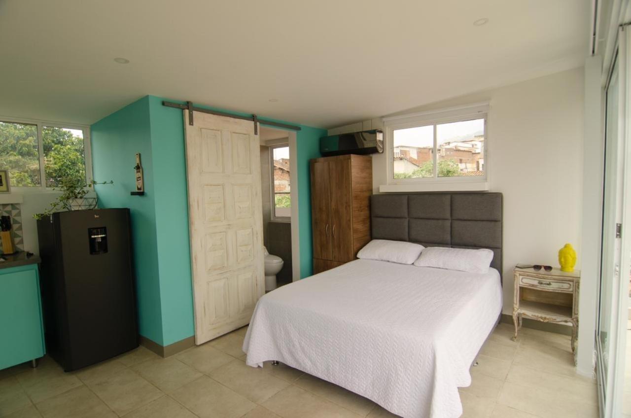 Moonshine Boutique Hostal Cali Zewnętrze zdjęcie