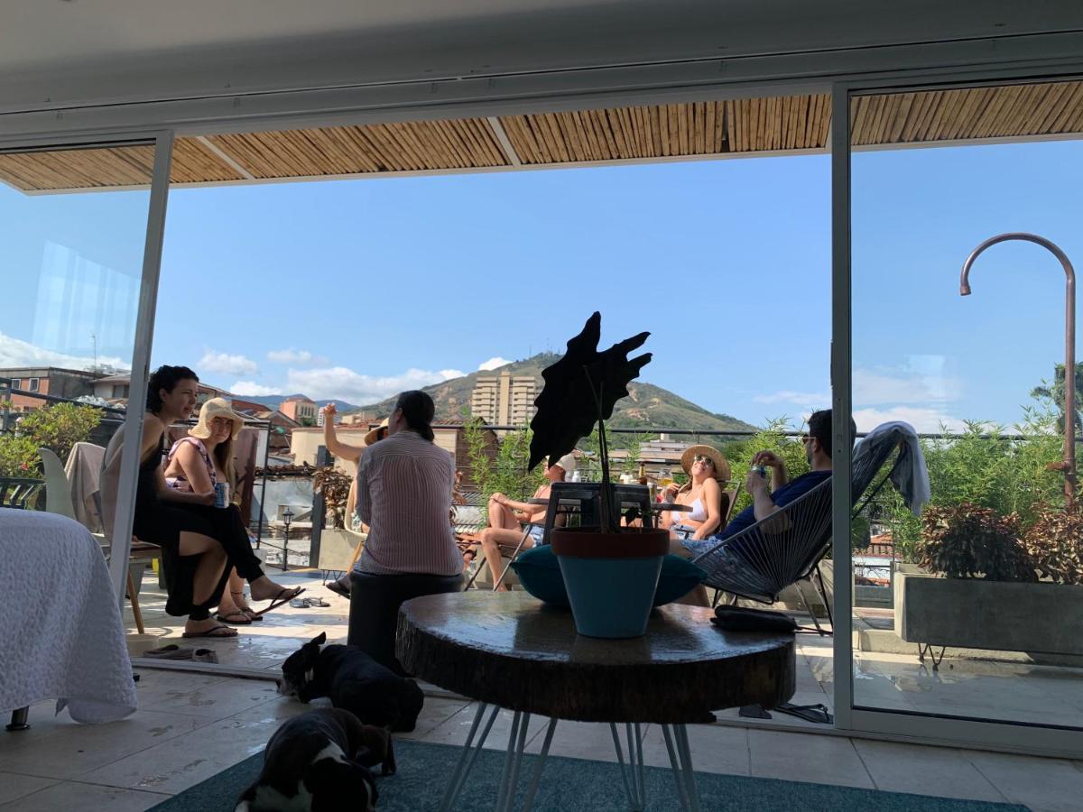 Moonshine Boutique Hostal Cali Zewnętrze zdjęcie