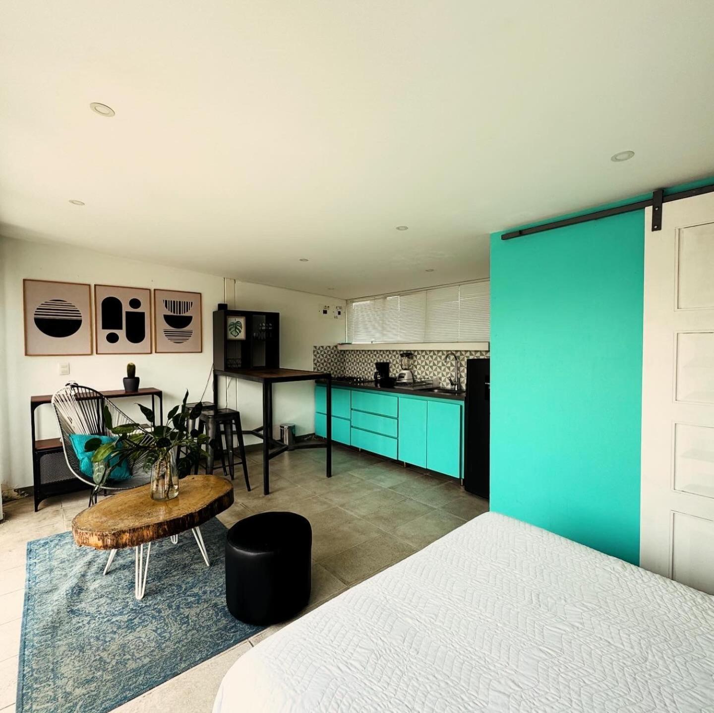 Moonshine Boutique Hostal Cali Zewnętrze zdjęcie