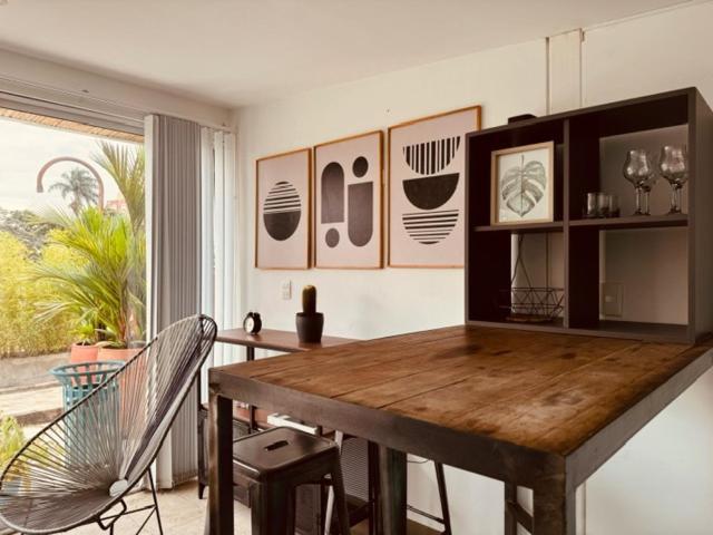 Moonshine Boutique Hostal Cali Zewnętrze zdjęcie