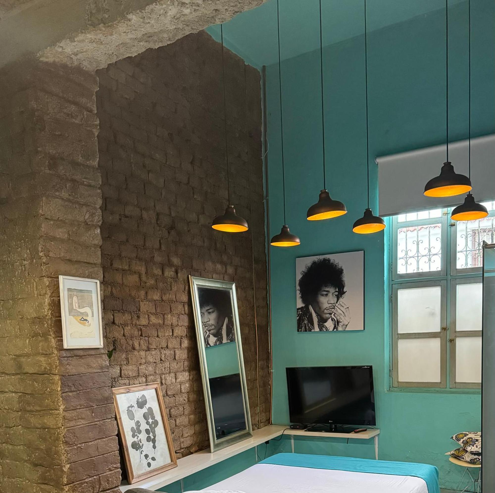 Moonshine Boutique Hostal Cali Zewnętrze zdjęcie