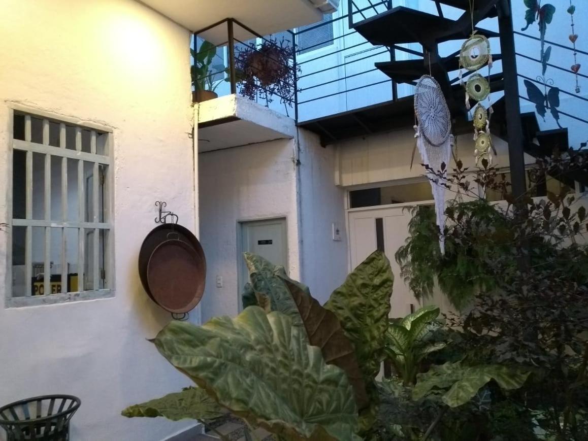 Moonshine Boutique Hostal Cali Zewnętrze zdjęcie