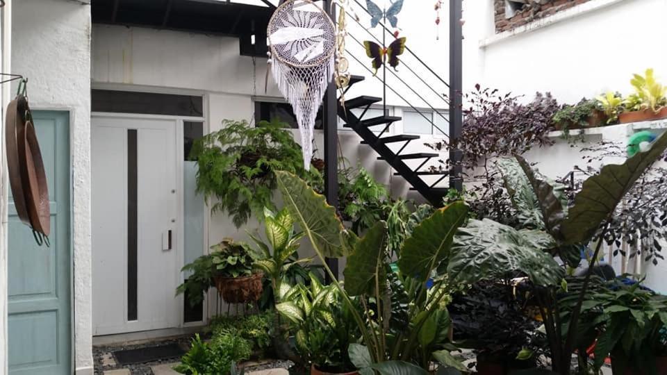 Moonshine Boutique Hostal Cali Zewnętrze zdjęcie