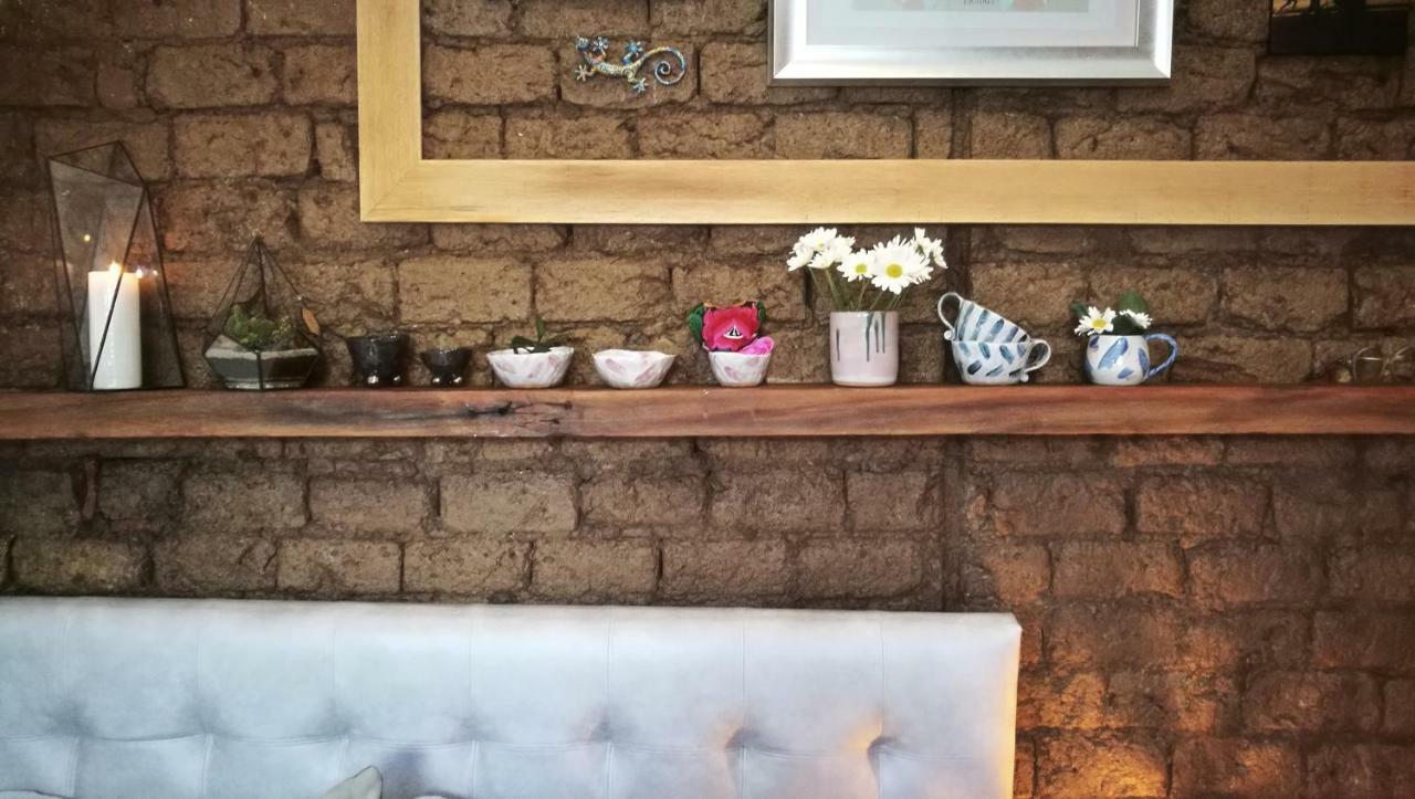 Moonshine Boutique Hostal Cali Zewnętrze zdjęcie