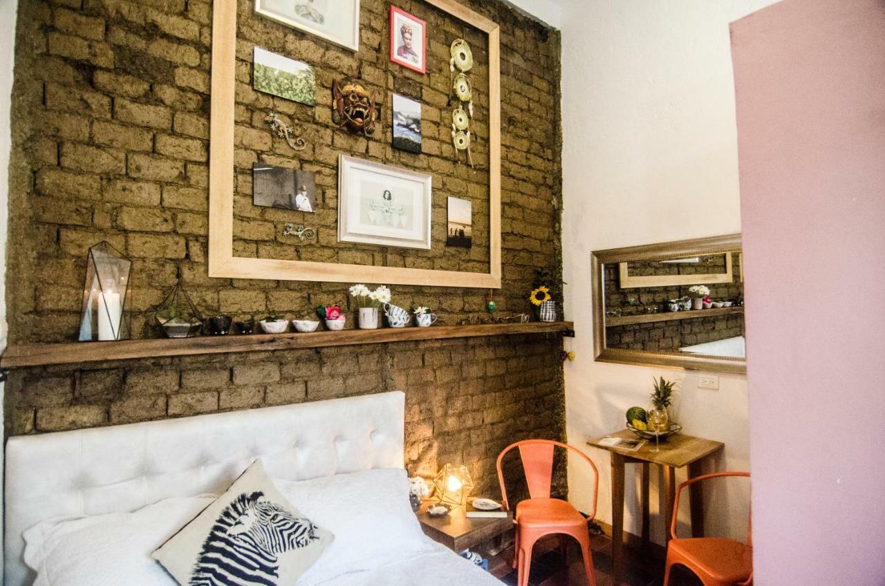 Moonshine Boutique Hostal Cali Zewnętrze zdjęcie